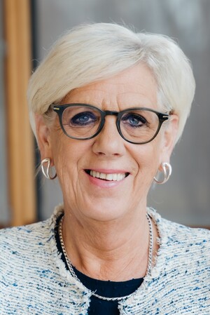 Hilde Henriksen Waage